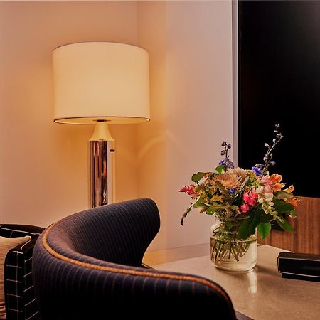 Hotel The Godfrey Detroit, Curio Collection By Hilton Exteriér fotografie