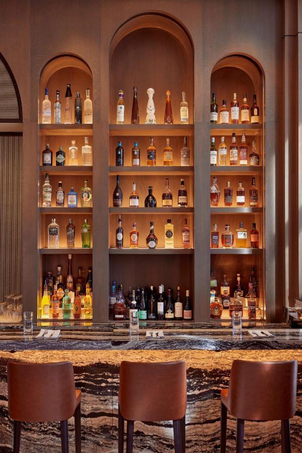 Hotel The Godfrey Detroit, Curio Collection By Hilton Exteriér fotografie