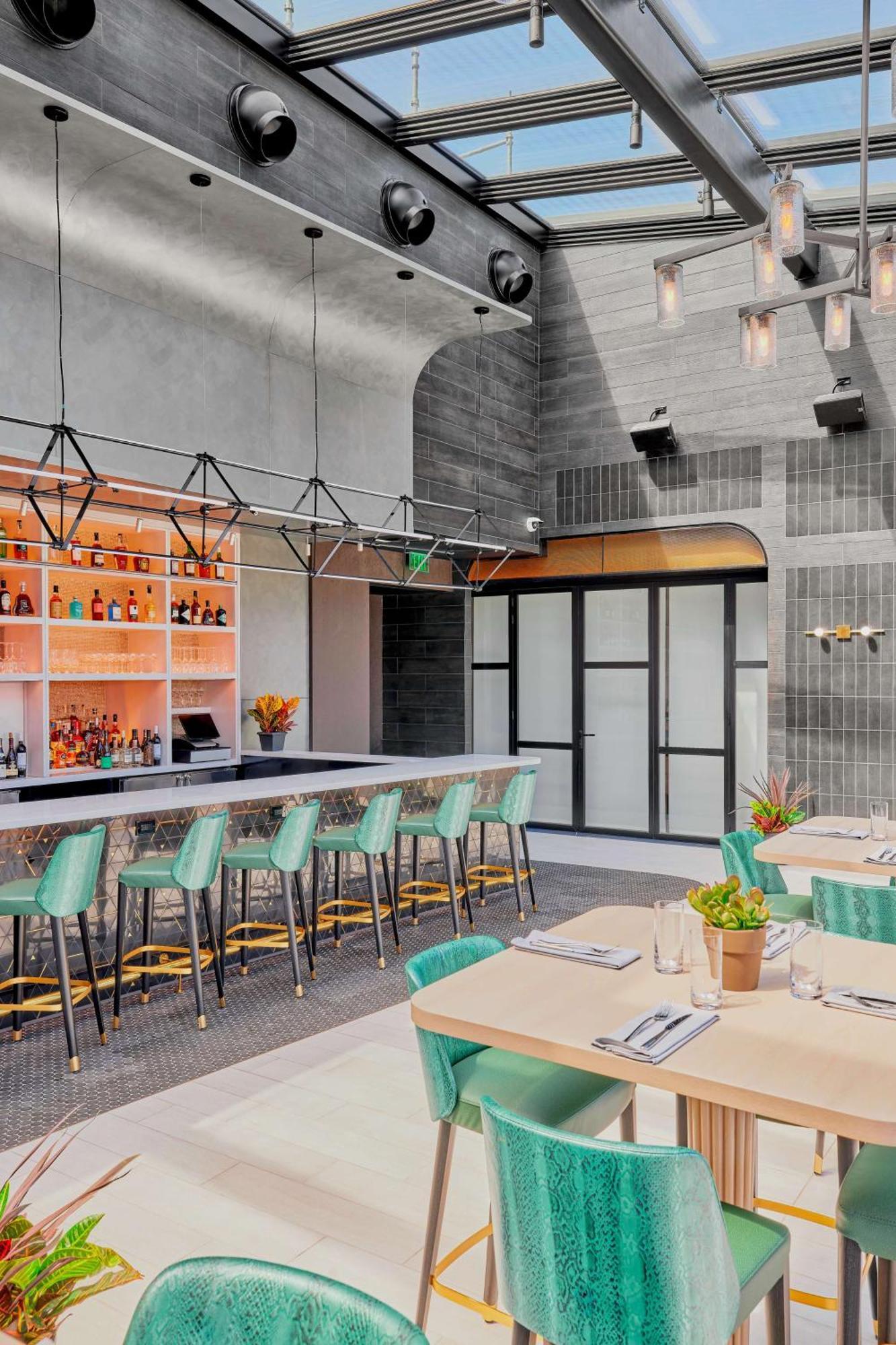 Hotel The Godfrey Detroit, Curio Collection By Hilton Exteriér fotografie